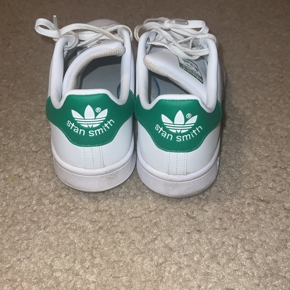 EUC Stan smith adidas sneakers - Picture 3 of 5